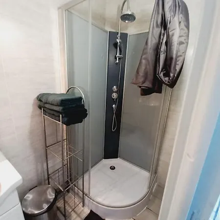Cosy 58m2 Centre Lejlighed *