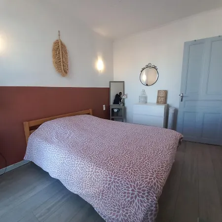 Cosy 58m2 Centre