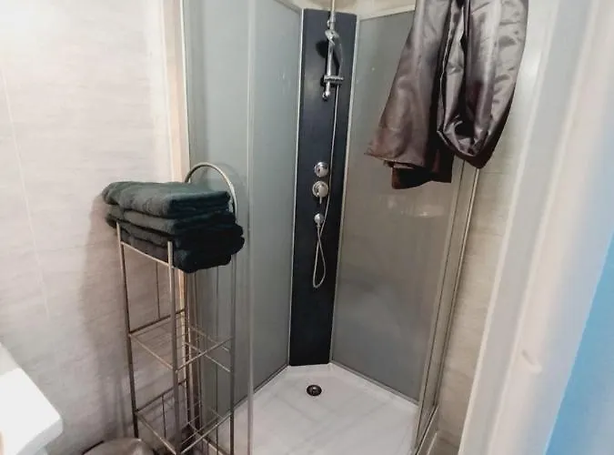 Cosy 58m2 Centre Apartment *